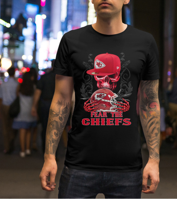 Fear The Chiefs Kansas City Chiefs Skull Helmet Cap T-Shirt