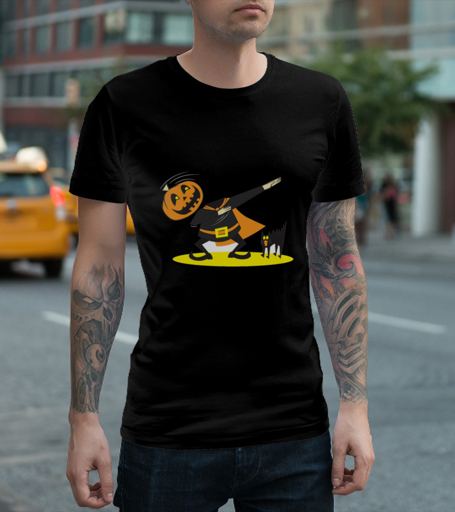 Pumpkin Dabbing Dracula With Black Cat T-Shirt