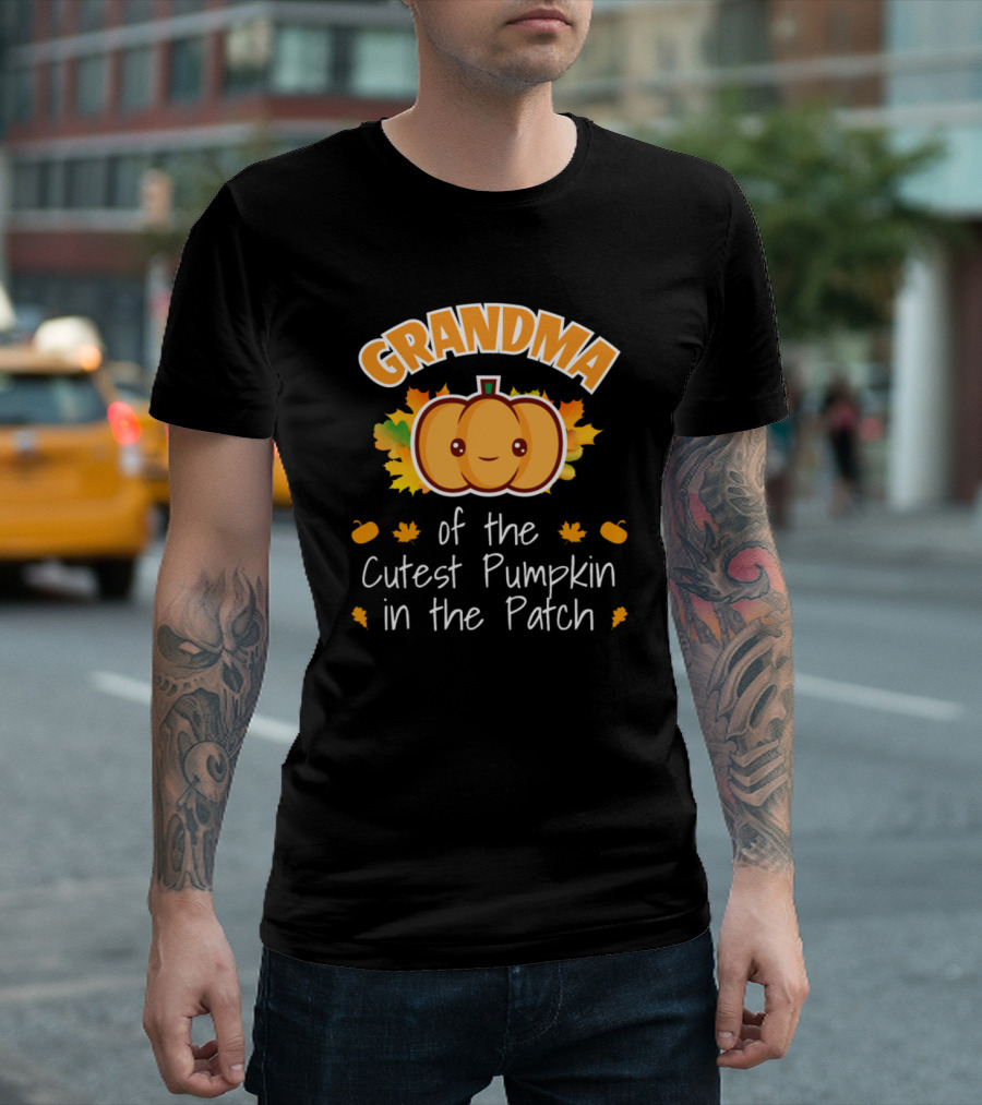 Grandma Of The Cutest Pumpkin In The Patch With Leaves And Smiling Pumpkin T-Shirt