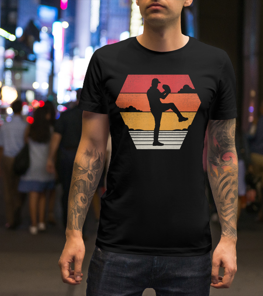 Baseball Vintage 70s 80s Sunset Pitcher T-Shirt