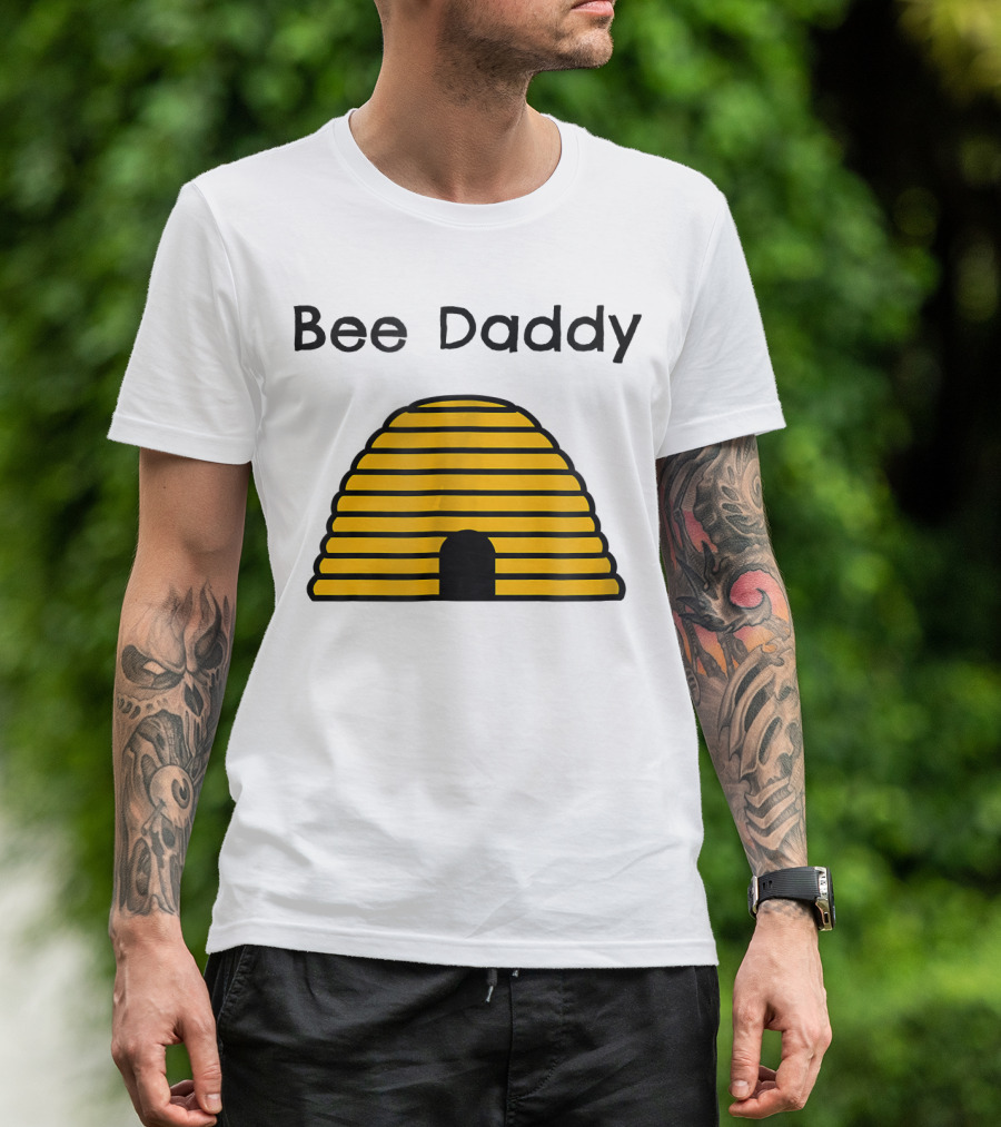 Bee Daddy Mens Beekeeper Beehive T-Shirt