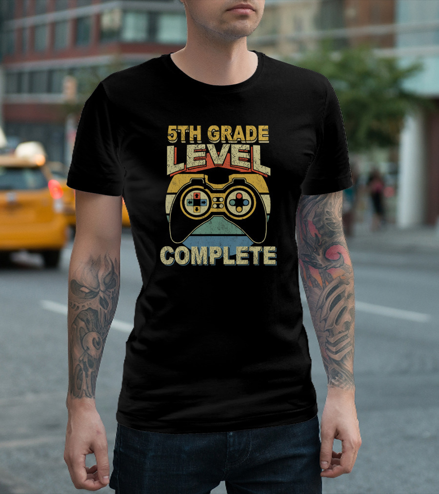 5TH GRADE LEVEL COMPLETE Gamer Graduation T-Shirt