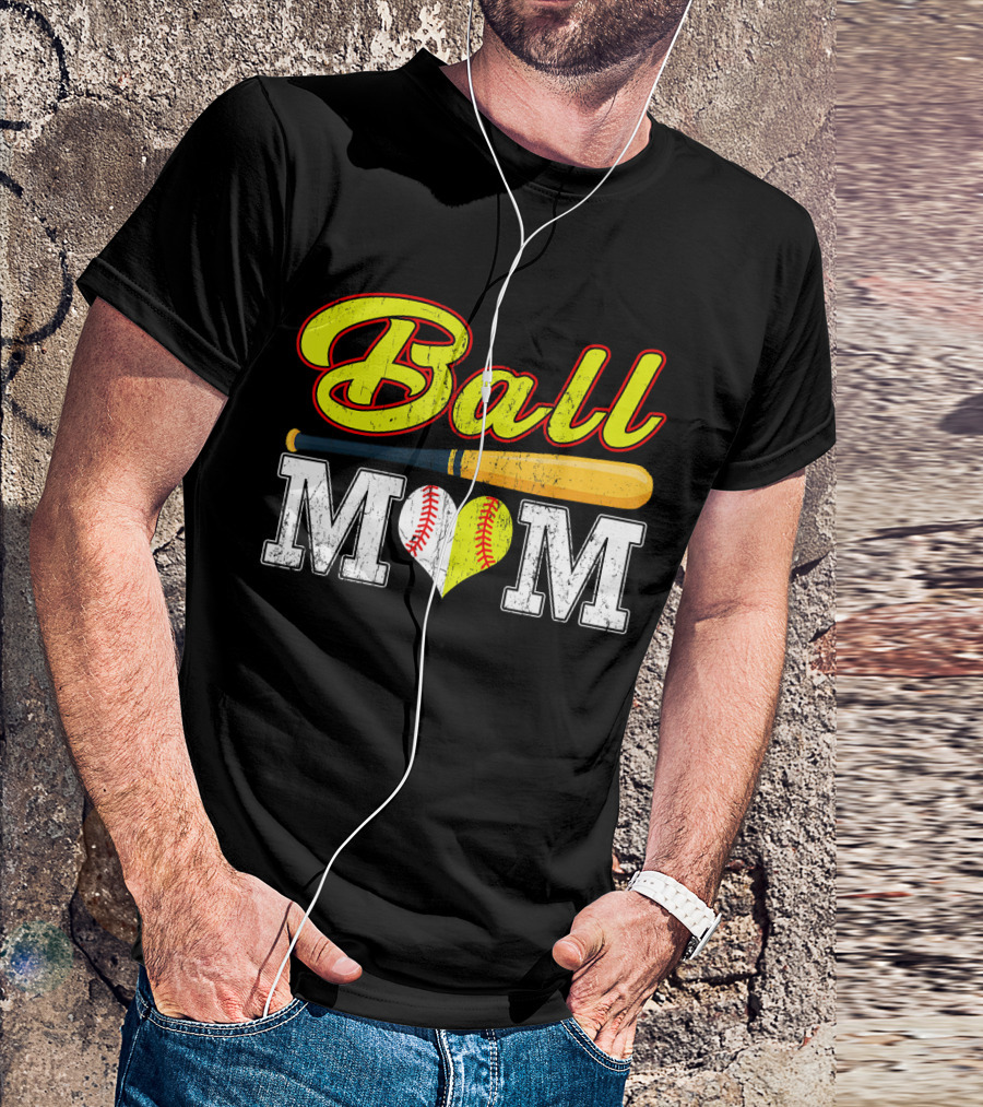 Ball Mom Softball Baseball Heart Bat T-Shirt