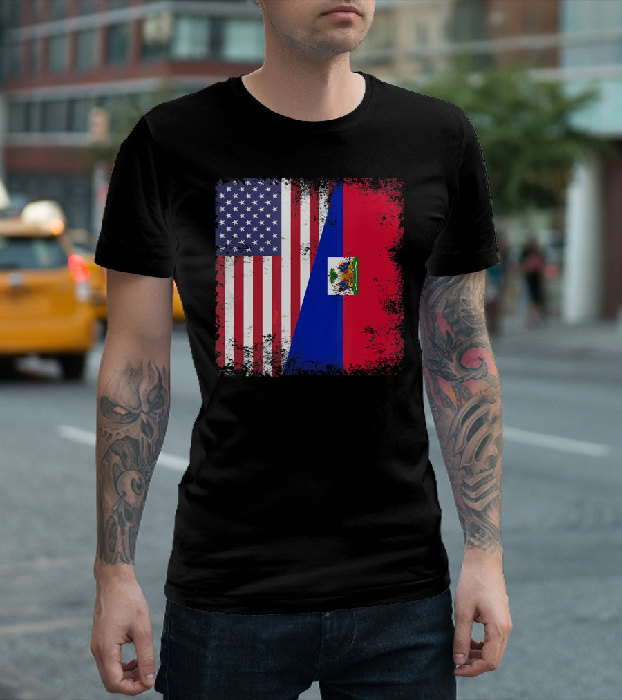 Half Haitian Flag Vintage Haiti U USA Grunge Style Flag Fusion T-Shirt