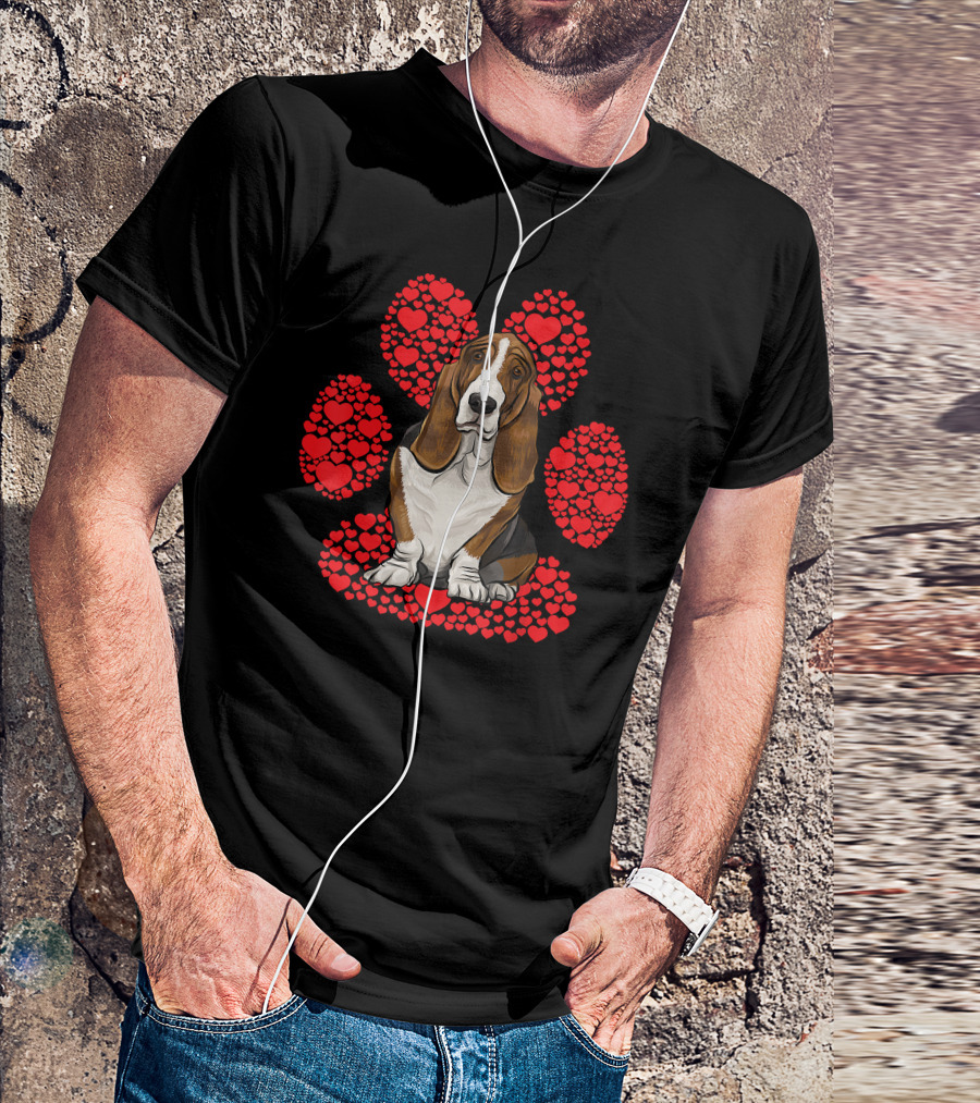 Basset Hound Valentines Day Dog With Heart Paw Background T-Shirt