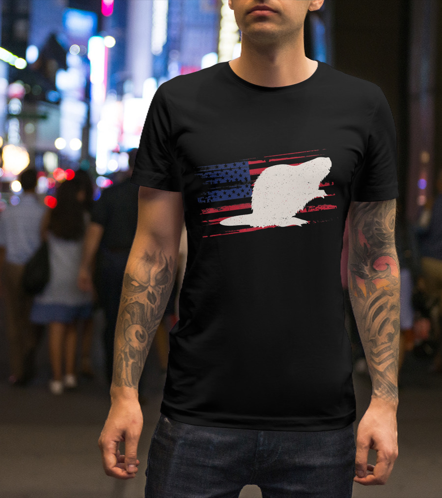 Beaver Silhouette Over Distressed US American Flag Rodent T-Shirt