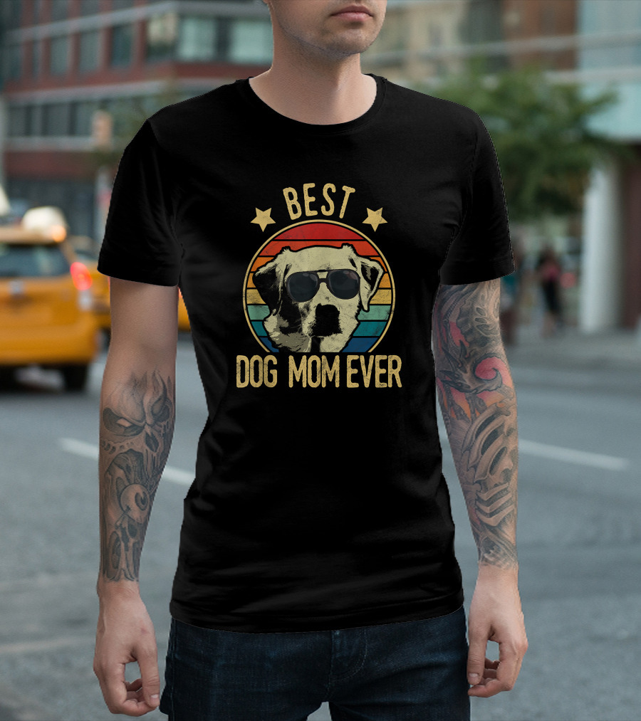 Best Dog Mom Ever Labrador Retrievers Retro Sunglasses T-Shirt