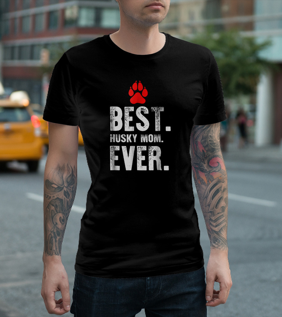 Best Husky Mom Ever With Red Paw Prints T-Shirt