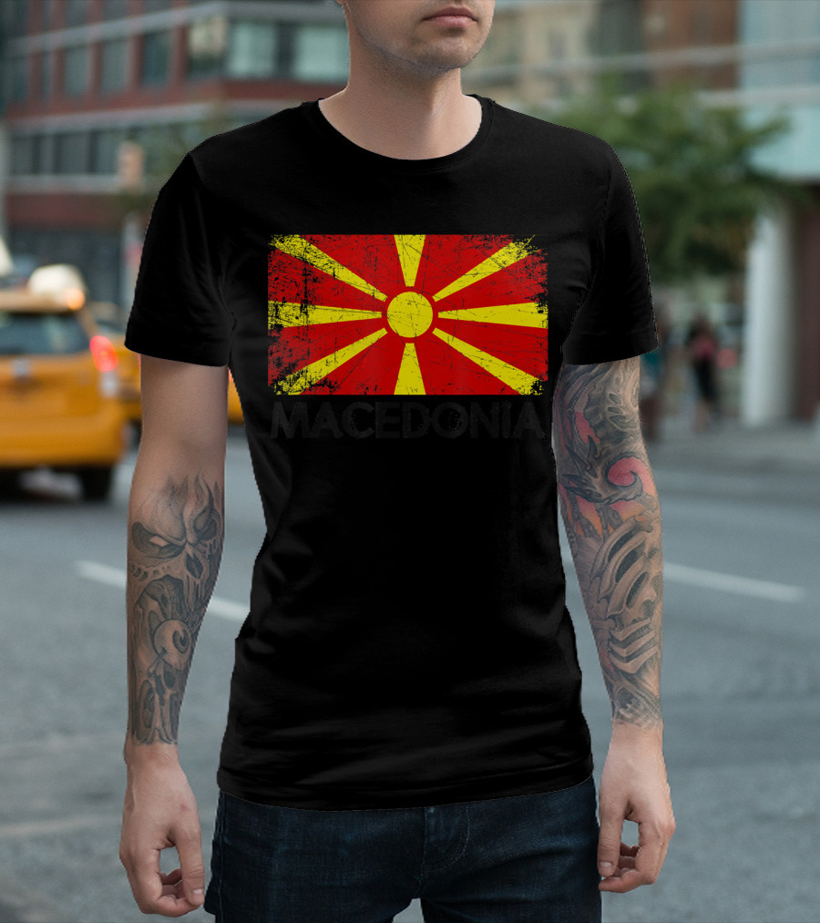Macedonian Flag Vintage Macedonian Flag Retro Axel T-Shirt