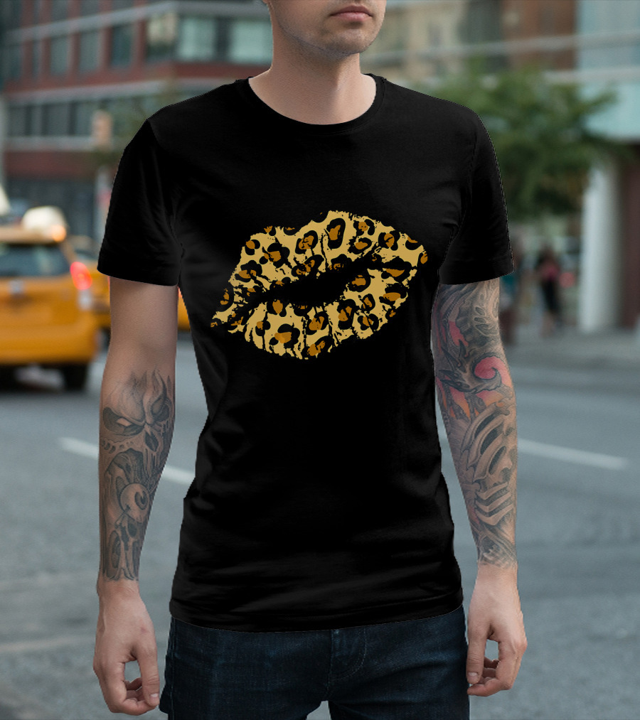 Cheetah Print Lips Funny Cheeth T-Shirt