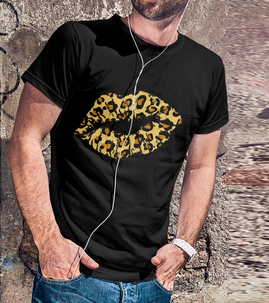 Cheetah Print Lips Funny Cheeth T-Shirt
