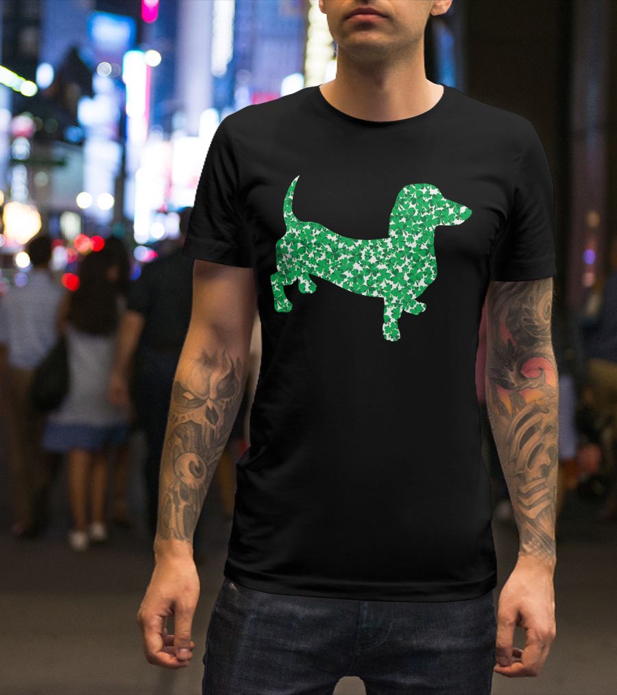 Funny Dachshund Shamrock Pattern St. Patrick's Day T-Shirt