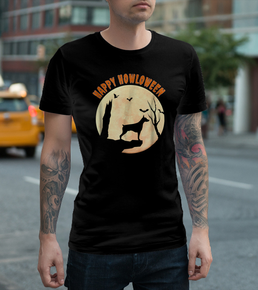 Happy Howloween Doberman Pinscher Moon Silhouette Halloween Bats T-Shirt