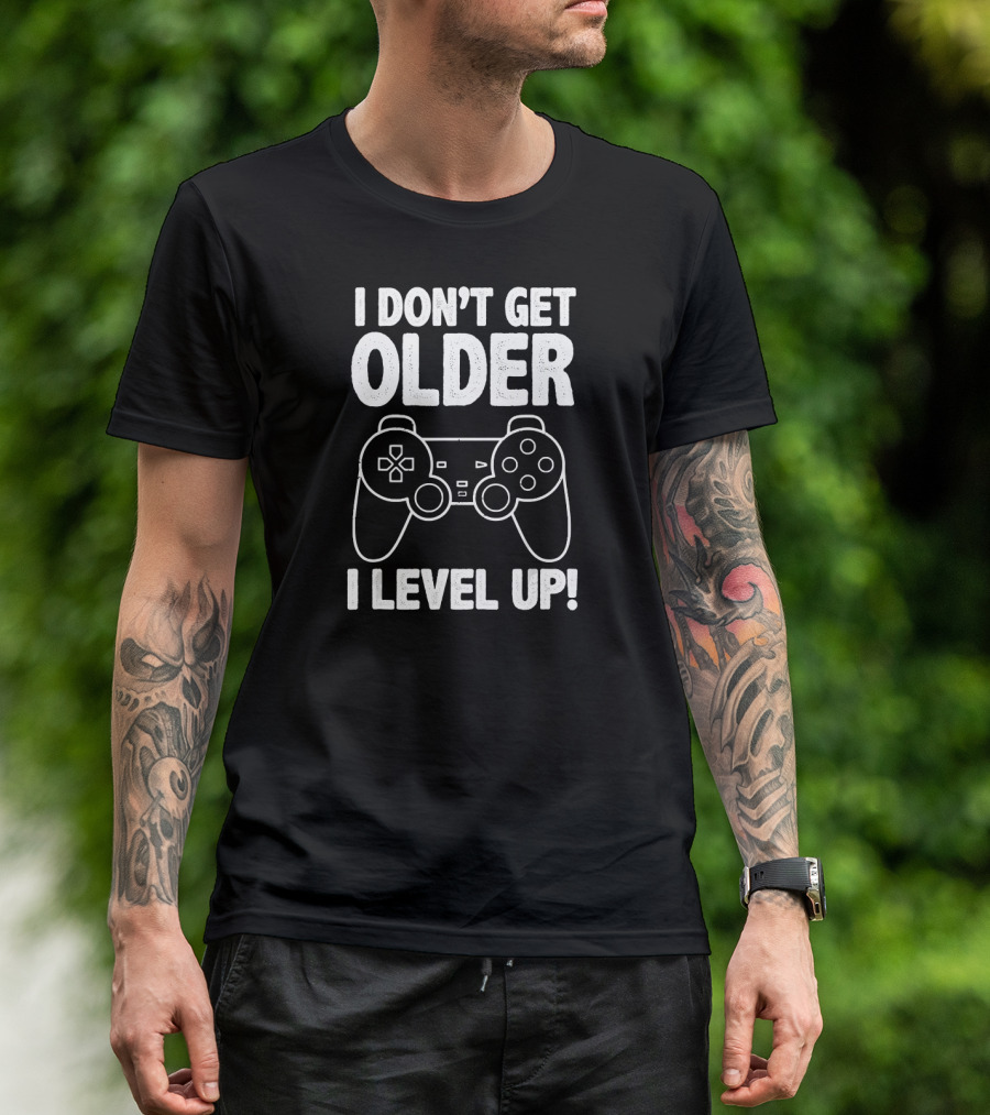 I Don't Get Older I Level Up Gamer Birthday Controller T-Shirt