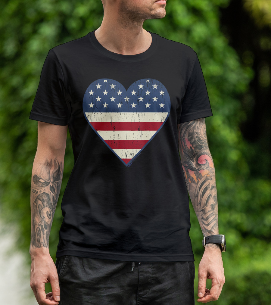 Vintage American Flag Heart USA 4th Of July T-Shirt