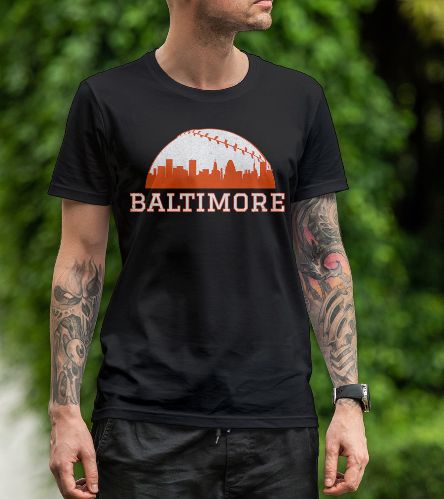 Baltimore Vintage Skyline With Baseball T-Shirt