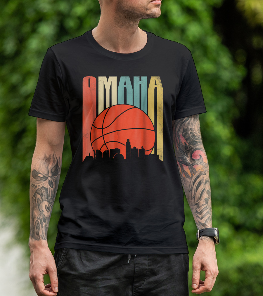 Vintage Omaha Nebraska Basketball Skyline Retro T-Shirt