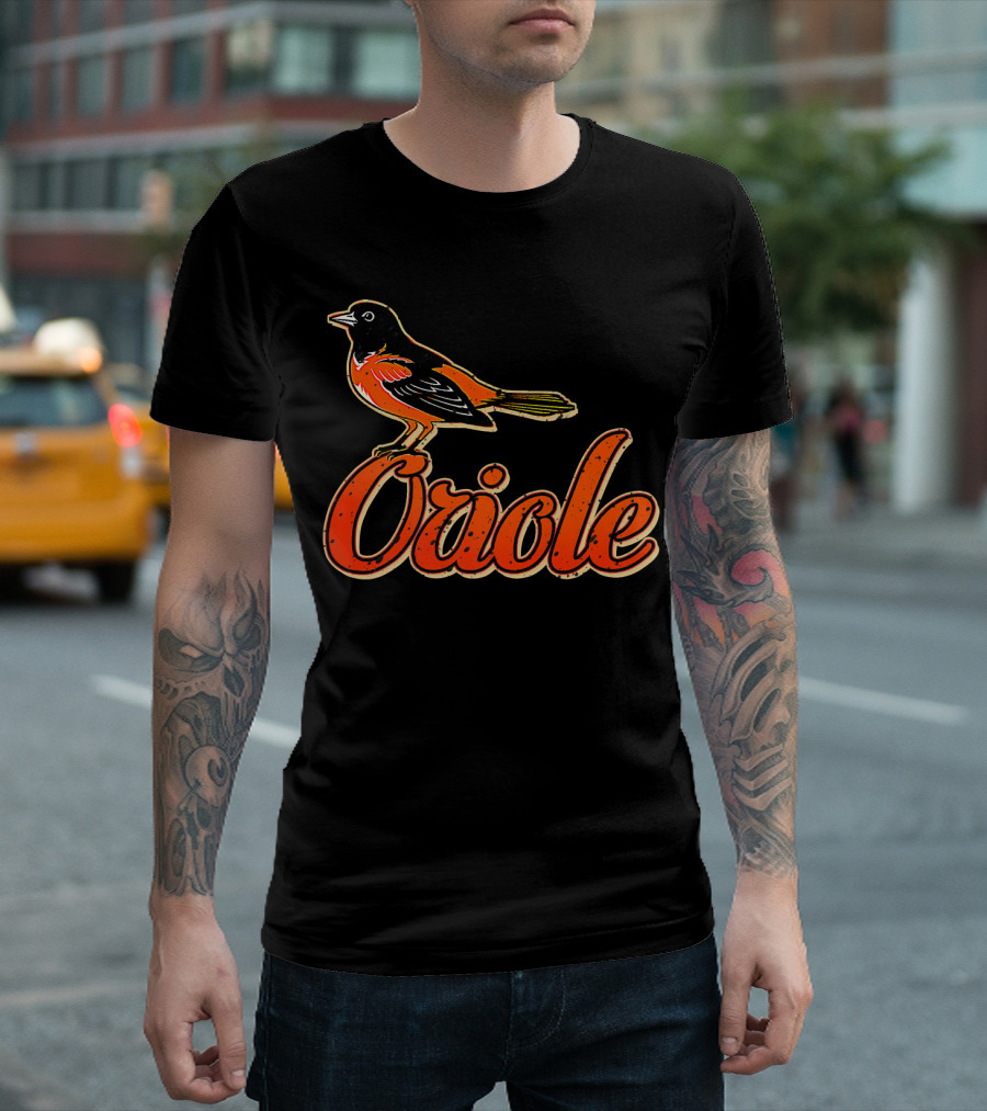 Vintage Oriole Bird Script Text Amazing Bird T-Shirt