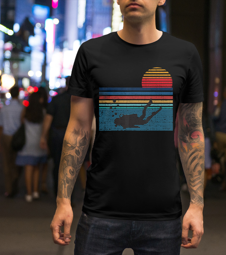 Vintage Scuba Diving 80s Sunset Silhouette Stripes T-Shirt