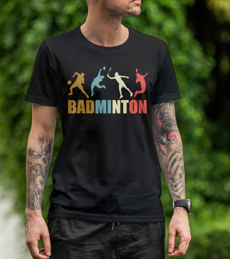 Vintage Style Badminton Mom 70s Badminton Sports T-Shirt
