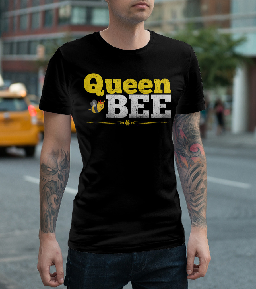 Queen Bee With Crown Boss Lady T-Shirt