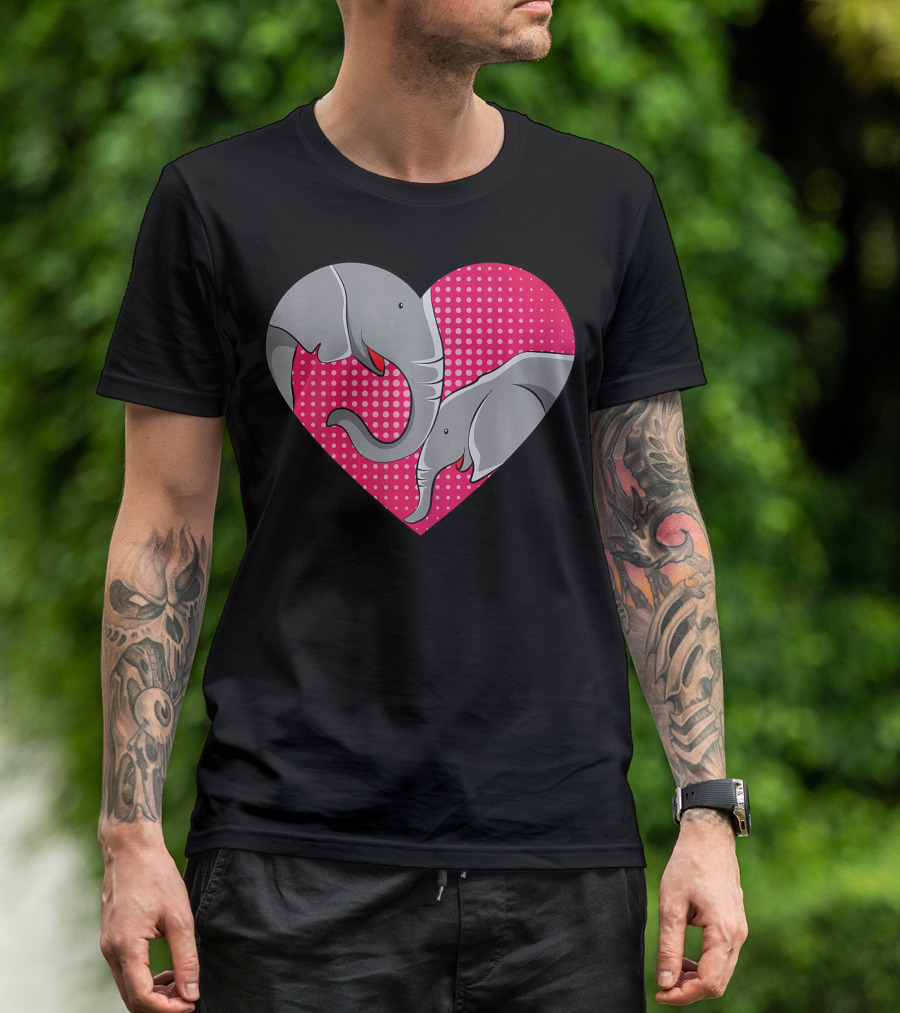 Elephant Mom Mommy Day Baby Family Heart Pink Polka Dots T-Shirt