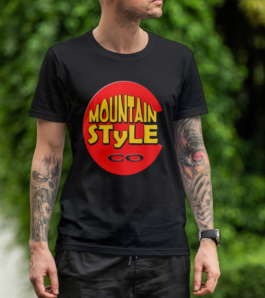 Mountain Style Colorado CO Red Circle Retro T-Shirt