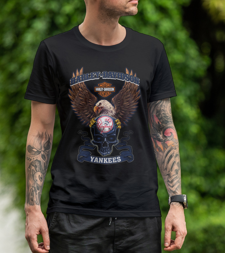 Harley Davidson Motor Cycles Yankees Eagle Badge T-Shirt
