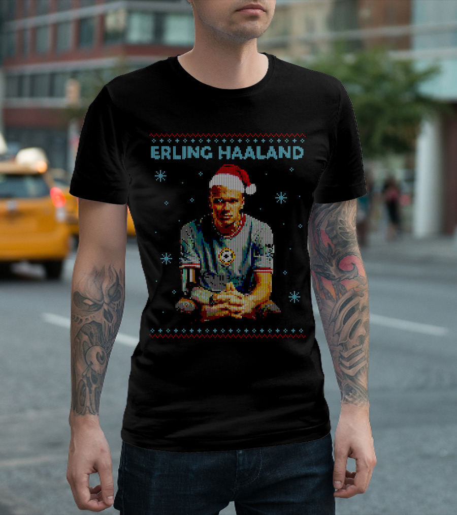ERLING HAALAND Christmas Pixel Art with Santa Hat T-Shirt