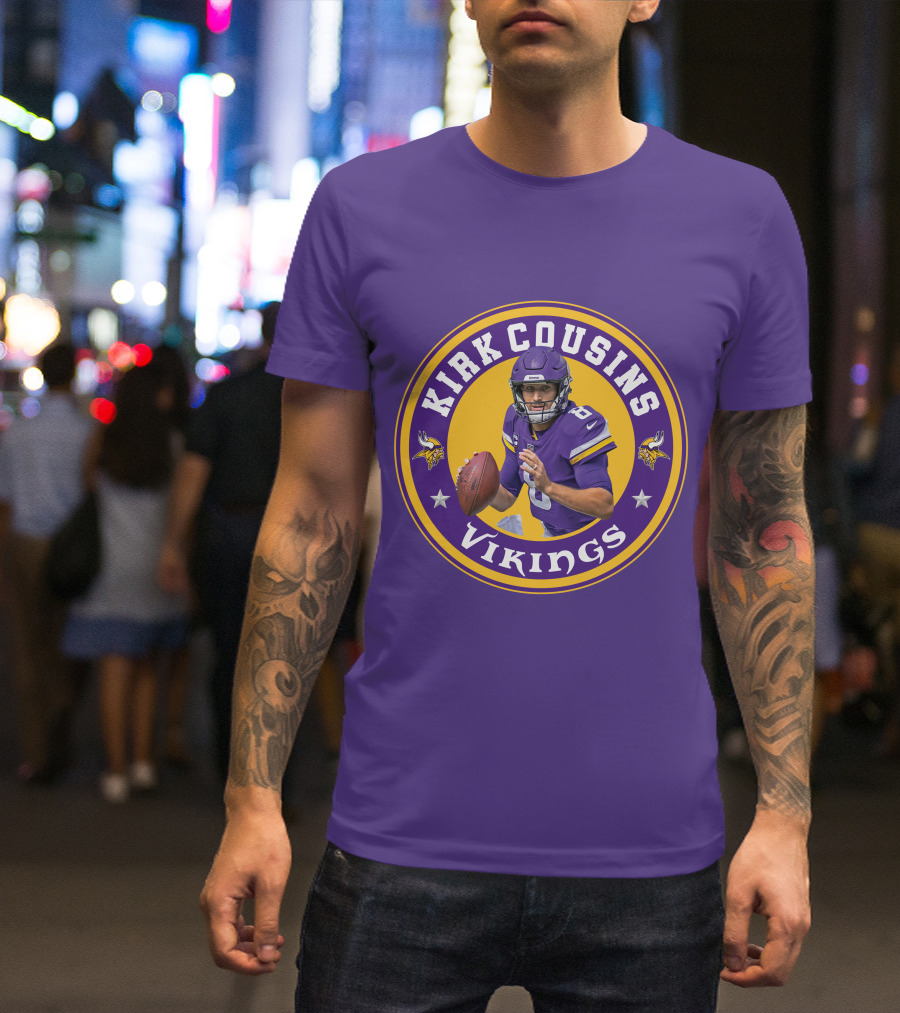 Kirk Cousins Minnesota Vikings Football Quarterback NFL Logo Circle T-Shirt