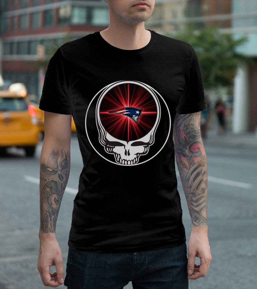 New England Patriots Skull Radiant T-Shirt