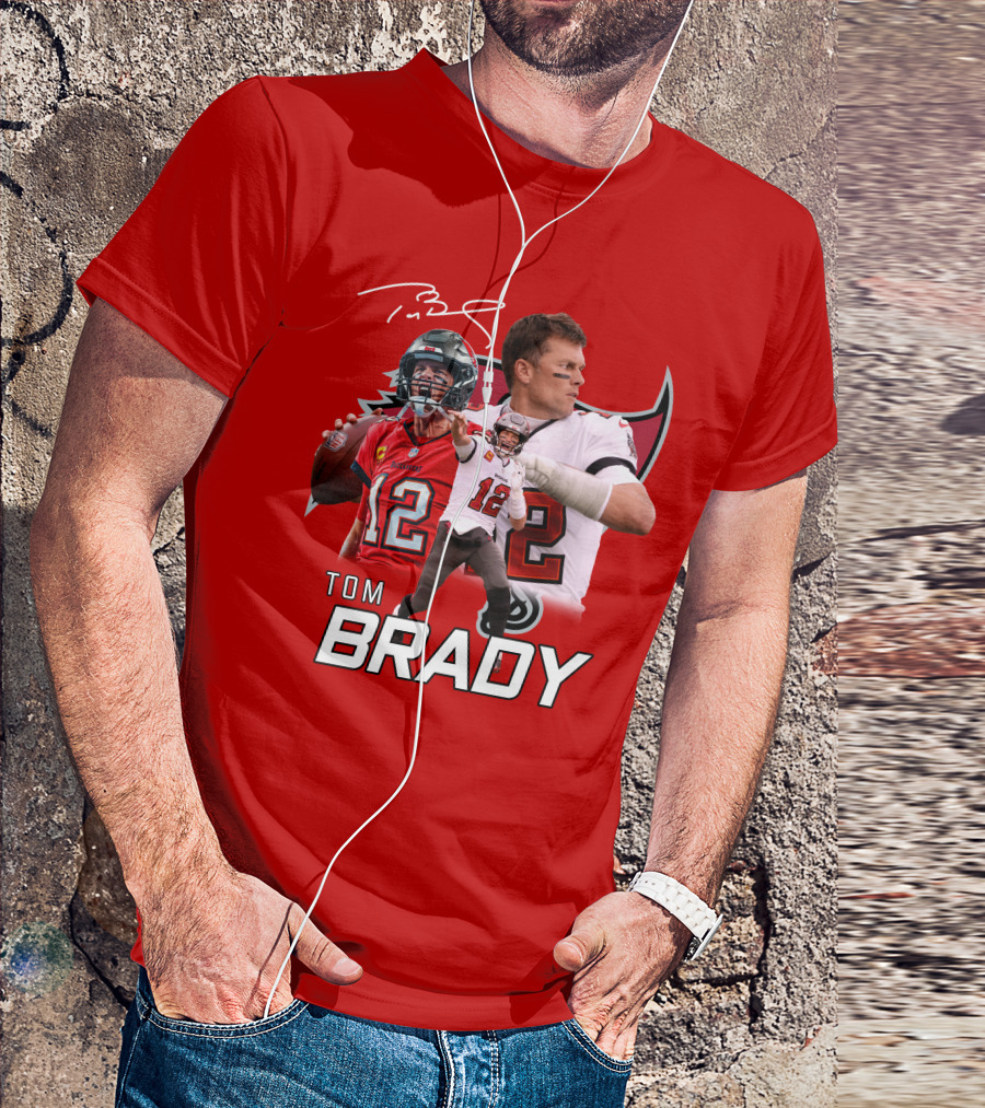 Tom Brady 12 Buccaneers Quarterback T-Shirt