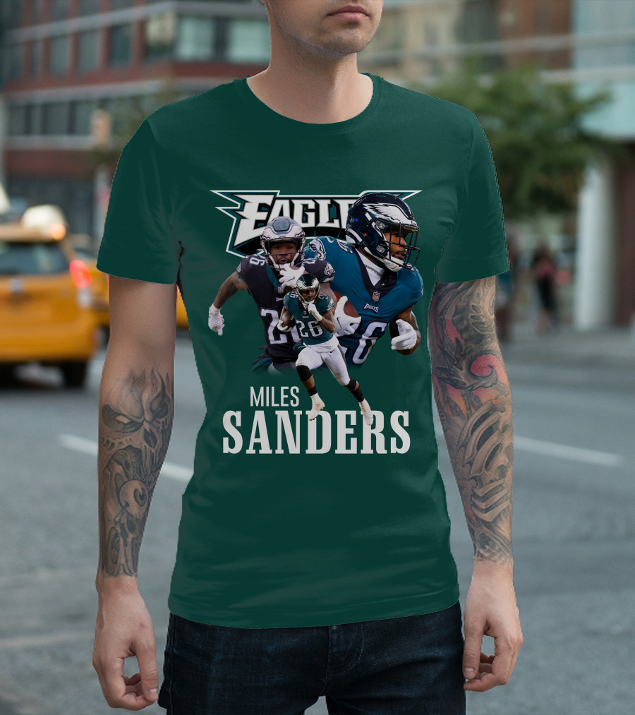 Eagles MS26 Running Back Action Play T-Shirt