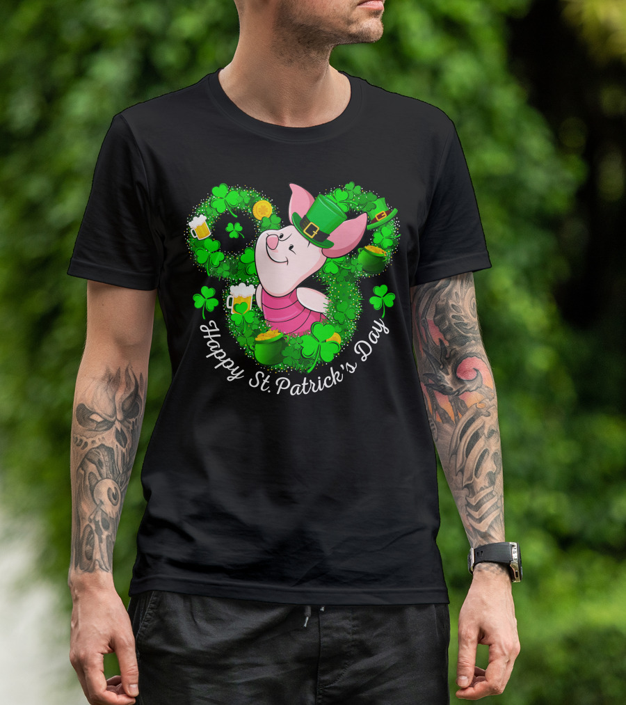 Happy St. Patrick's Day Piglet Shamrocks And Beer T-Shirt