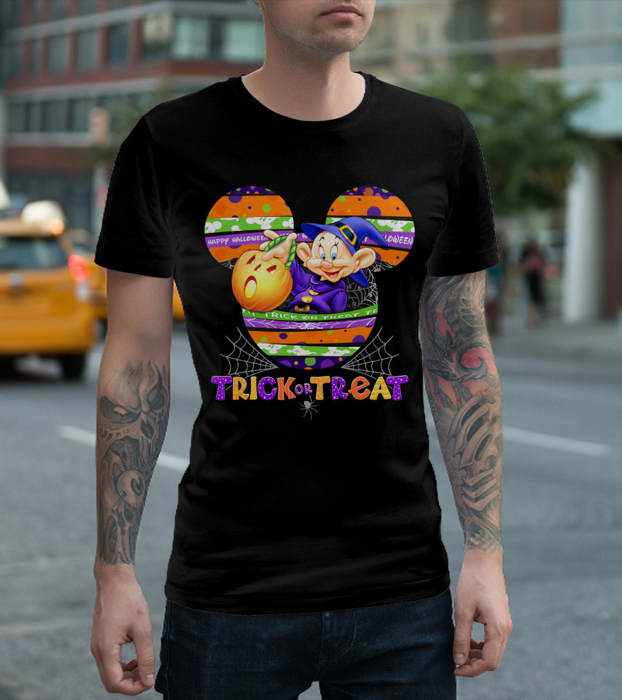 Happy Halloween Mickey Ears Trick Or Treat Dopey Pumpkin T-Shirt