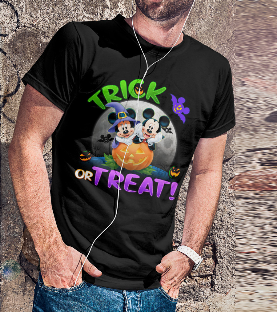 Trick Or Treat Mickey And Minnie Halloween Jack-O'-Lantern Moon T-Shirt