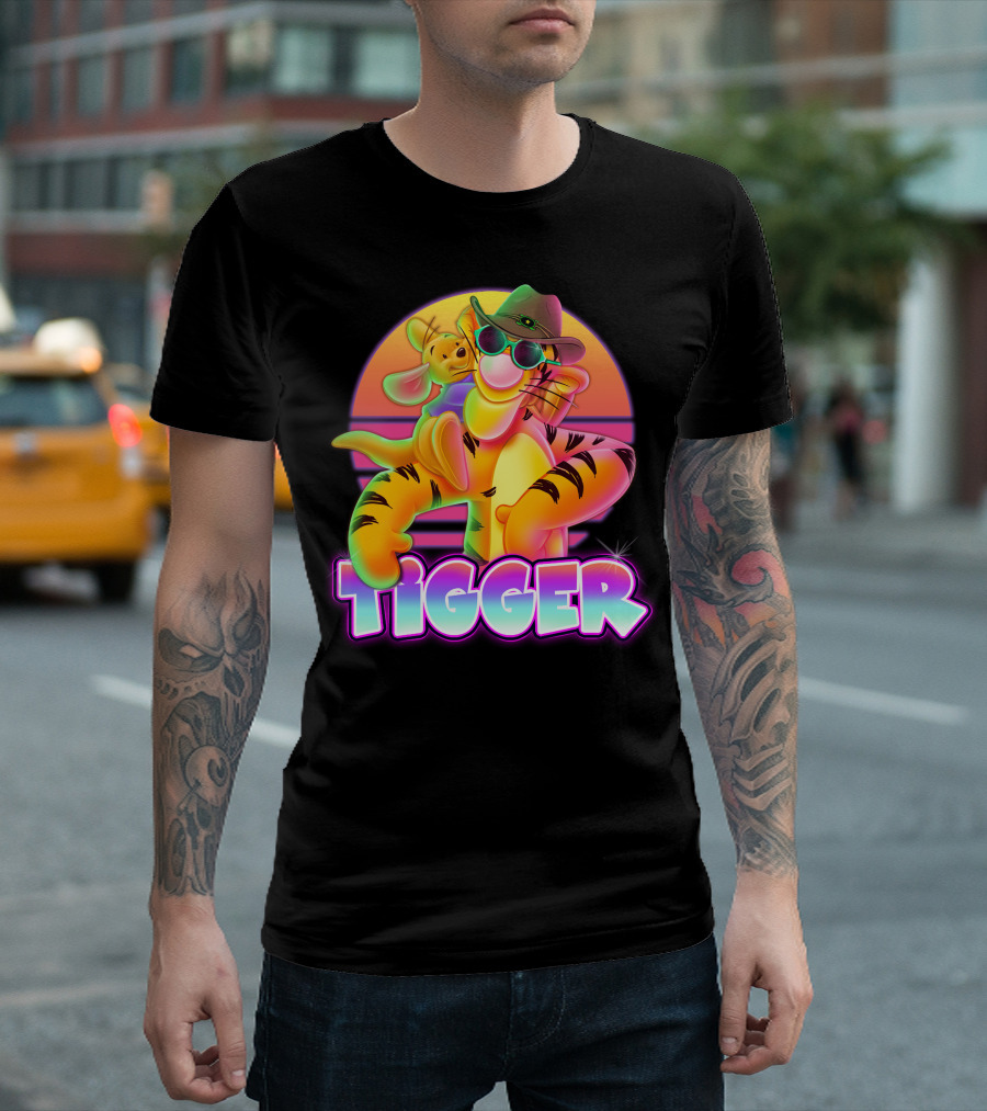 Tigger Retro Sunset Style With Piglet And Cool Hat T-Shirt