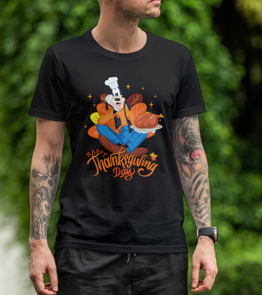 Happy Thanksgiving Day Goofy Chef With Turkey And Autumn Leaves T-Shirt