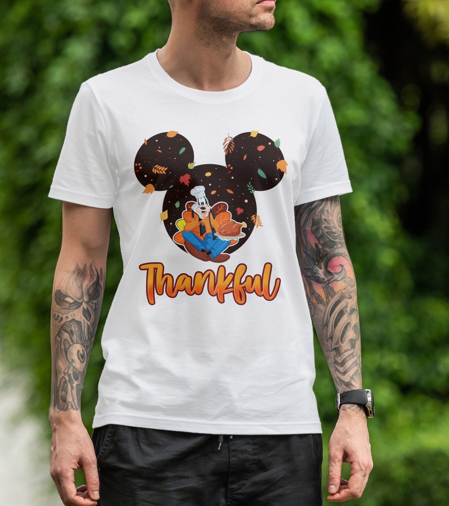 Thankful Goofy Chef With Turkey And Autumn Leaves Mickey Ears T-Shirt