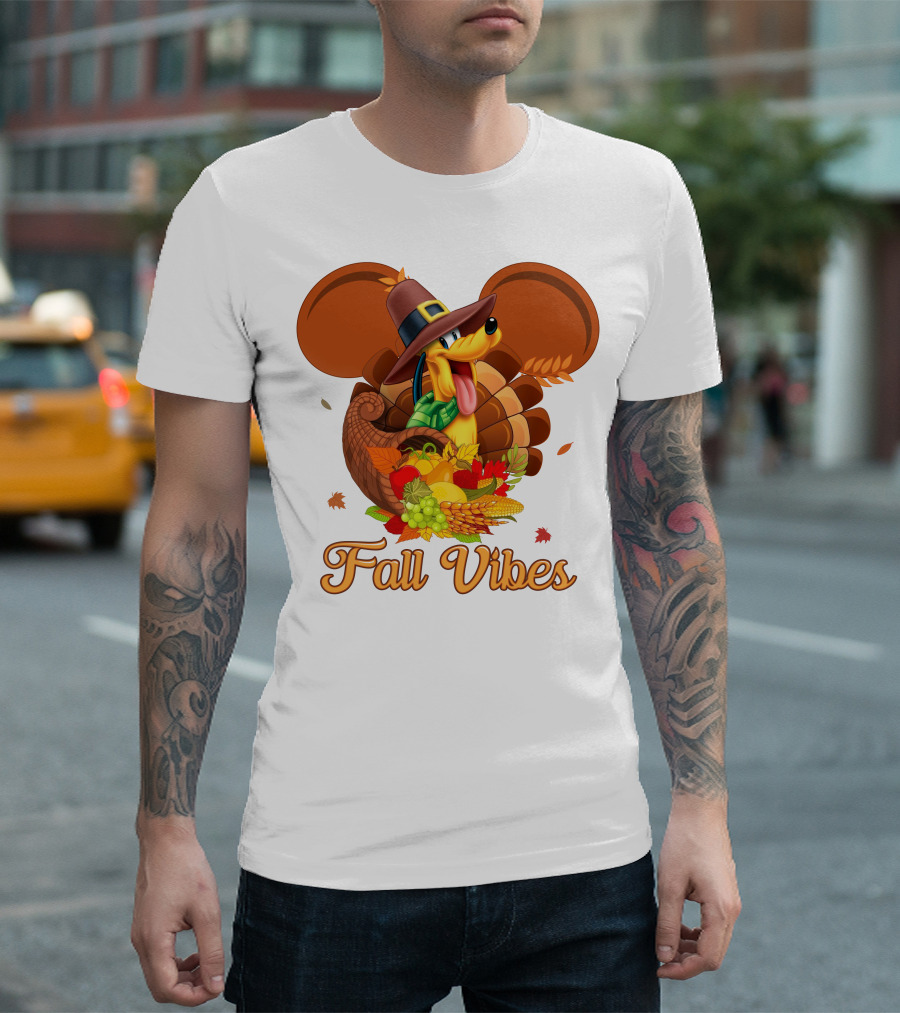 Pluto Fall Vibes Thanksgiving Cornucopia And Autumn Leaves T-Shirt