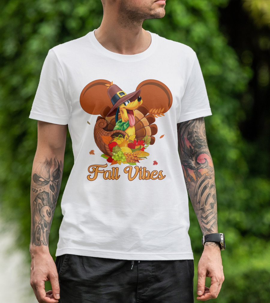Pluto Fall Vibes Thanksgiving Cornucopia And Autumn Leaves T-Shirt
