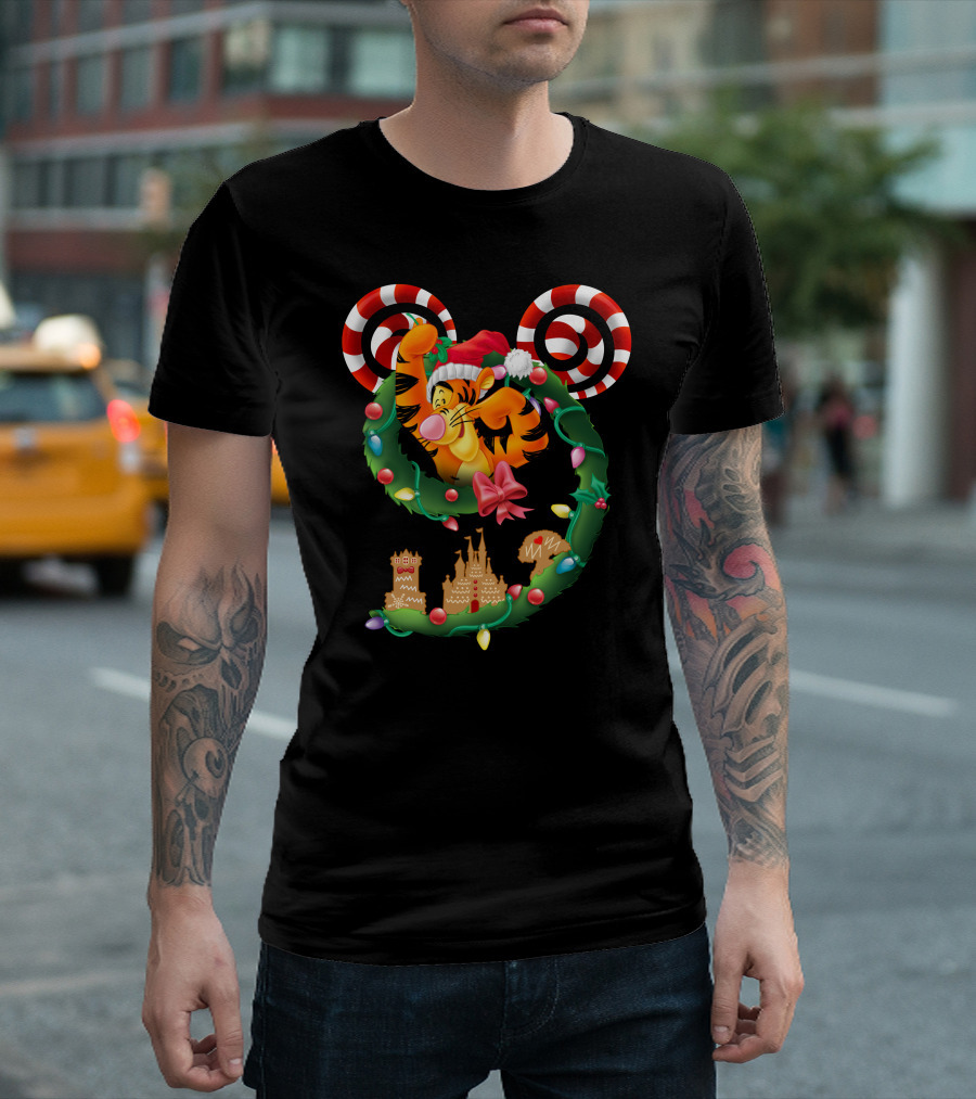 Tigger Disney Christmas Wreath Mickey Ears Holiday Castle Gingerbread Cookies T-Shirt