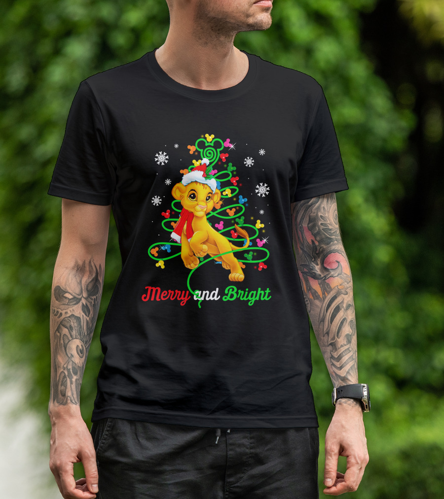 Merry And Bright Simba Christmas Snowflakes Santa Hat T-Shirt
