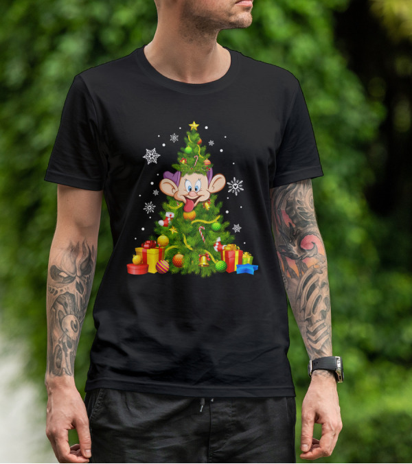 Dopey Christmas Tree Festive Decorations Snowflakes And Gifts T-Shirt