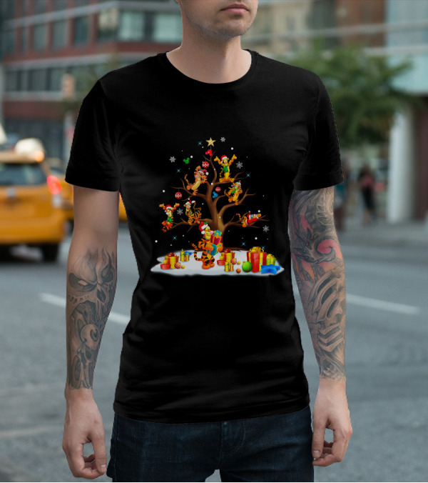 Tigger Christmas Tree With Presents And Santa Hats T-Shirt