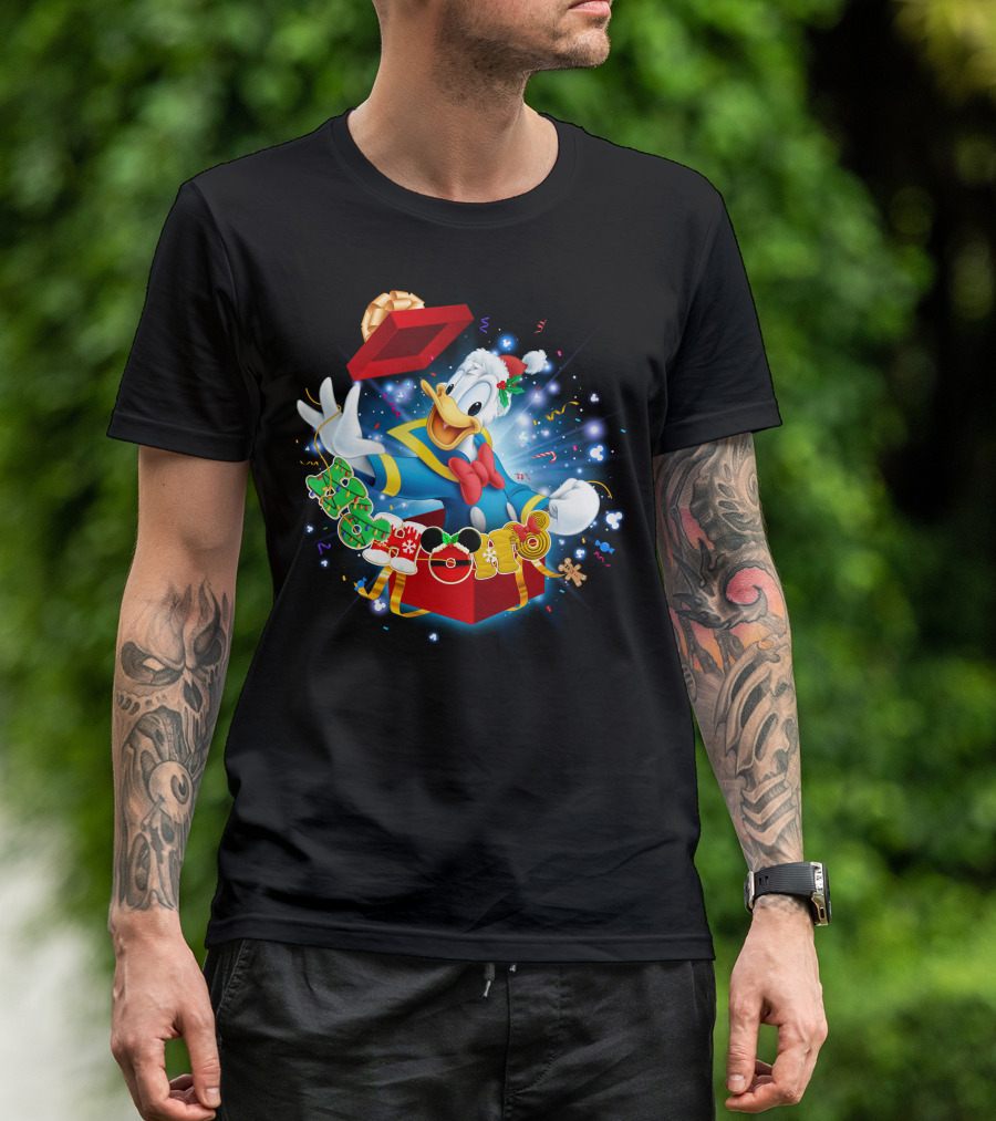 Donald Duck Christmas Magic Holiday Surprise T-Shirt