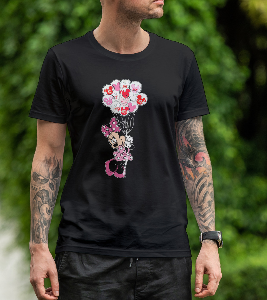 Minnie Mouse Holding Heart Balloons With Xoxo And Hugs Kisses Patterns T-Shirt