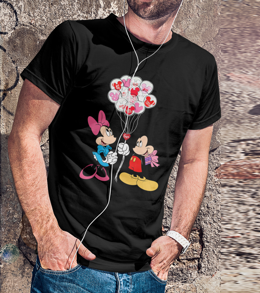 Mickey & Minnie Love Balloons Xo Kiss Me T-Shirt