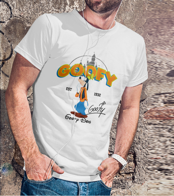 Goofy Est 1932 Disney Goofy Dog Castle Backdrop T-Shirt