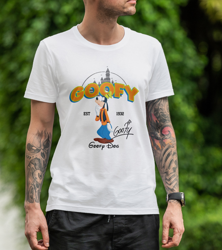 Goofy Est 1932 Disney Goofy Dog Castle Backdrop T-Shirt